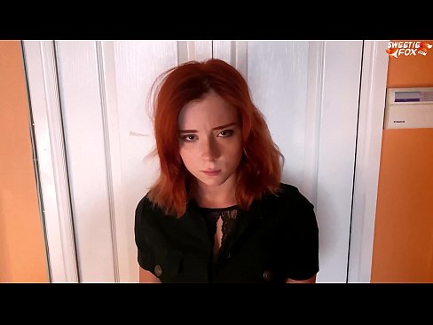 ❤️ Ka whiua e te Kaitiaki Haumaru te Wahine Ataahua mo te Hoko Hoko - Ki Te Mangai ️❌  Sex i mi.moresexmovies.ru